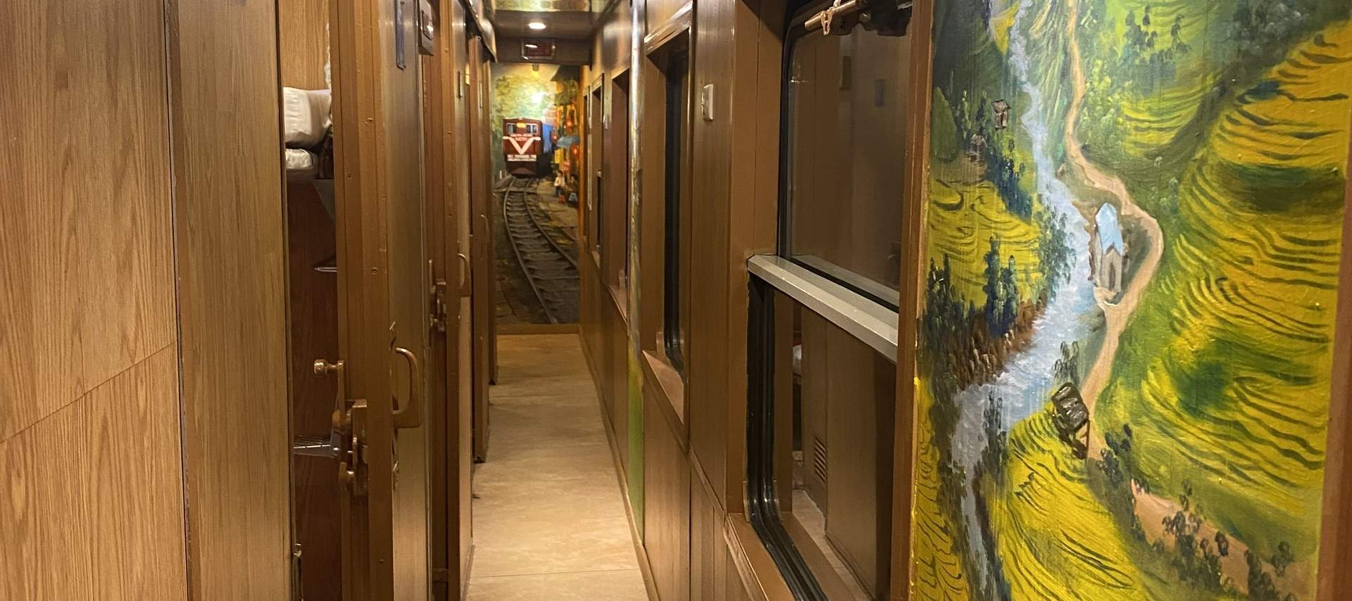 Hanoi - Treno notturno di lusso Sapa con King Sapa Train