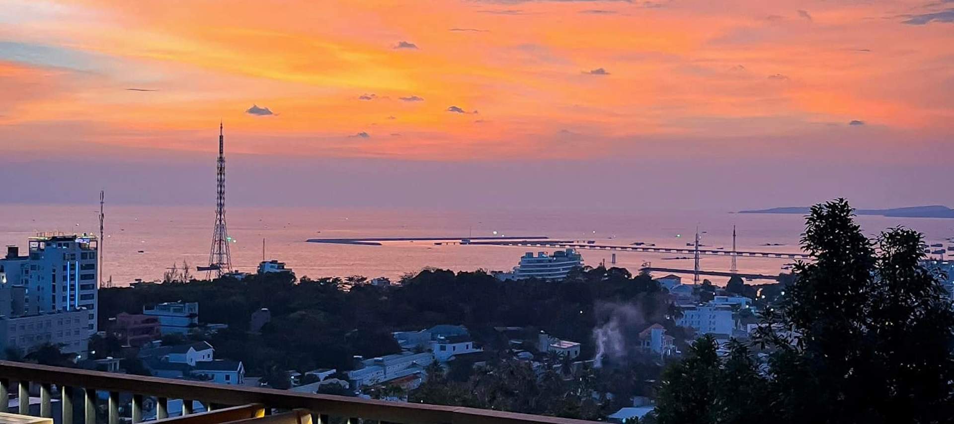 Phu Quoc Flughafentransfer mit Shopping & Café Erlebnis