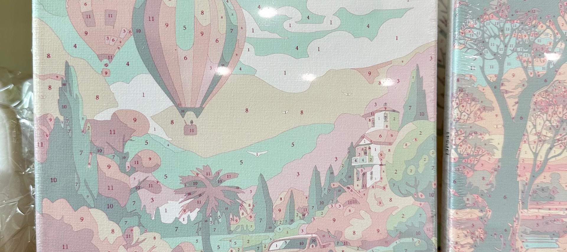 You can pick the theme.