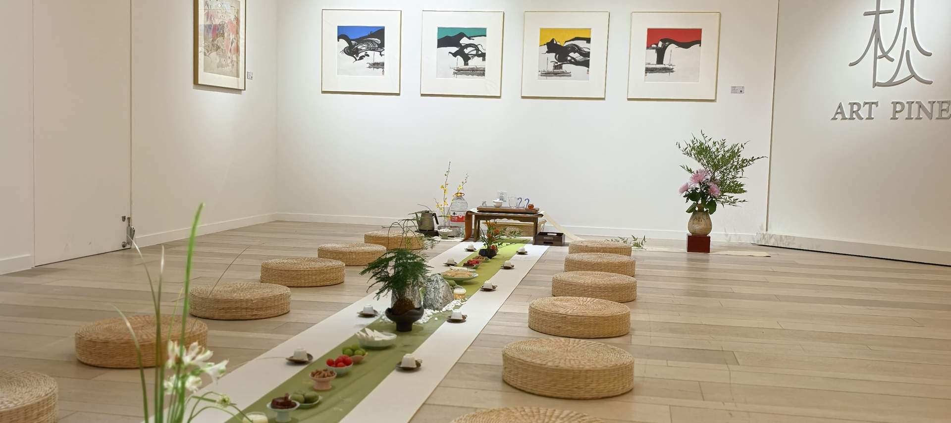 在這裏，茶友們可以圍坐品茗，暢談人生，享受私密且富有格調的社交時光