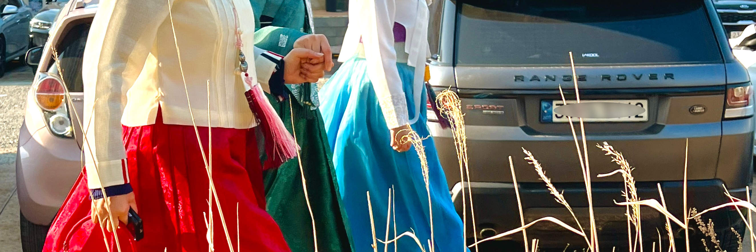 ชุดฮันบกให้เช่า Haeon Hanbok ที่ถนนแฮรีดันกิล, ปูซาน