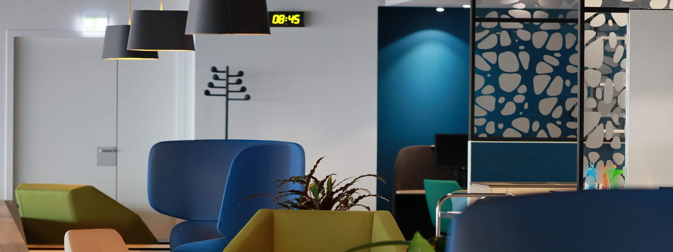 布拉尼亞克機場貴賓室服務（La Croix du Sud Lounge 提供）