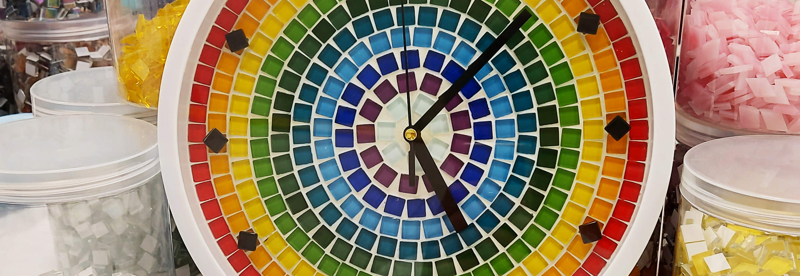 【ซื้อ 1 แถม 1 ฟรี】MOSAIC ART WORKSHOP - GET TOGETHER WORKSHOP @ KWUN TONG