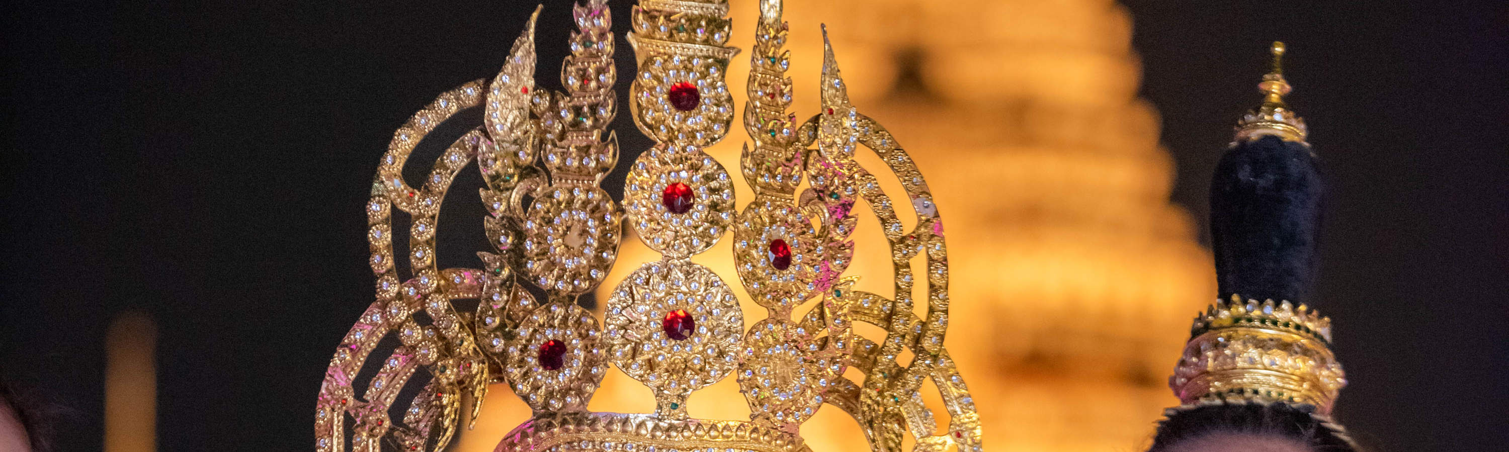 ล่องเรือสำราญดินเนอร์สุดหรูระดับ 5 ดาว บนแม่น้ำเจ้าพระยา กรุงเทพฯ