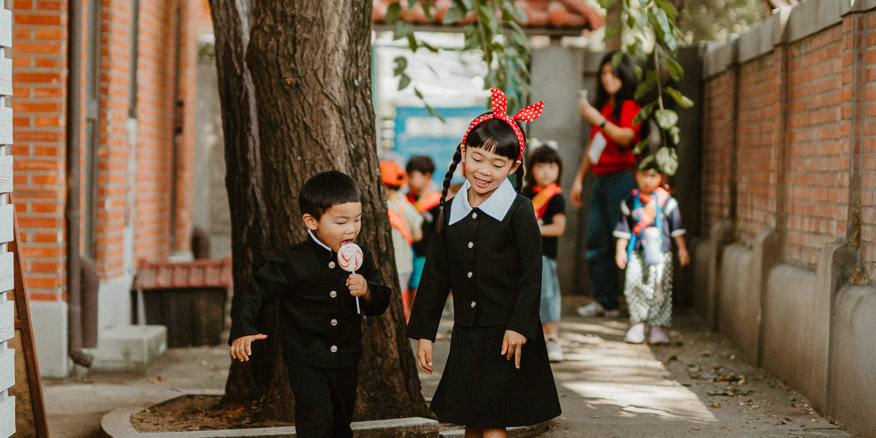 Servizio fotografico con uniforme scolastica coreana vintage