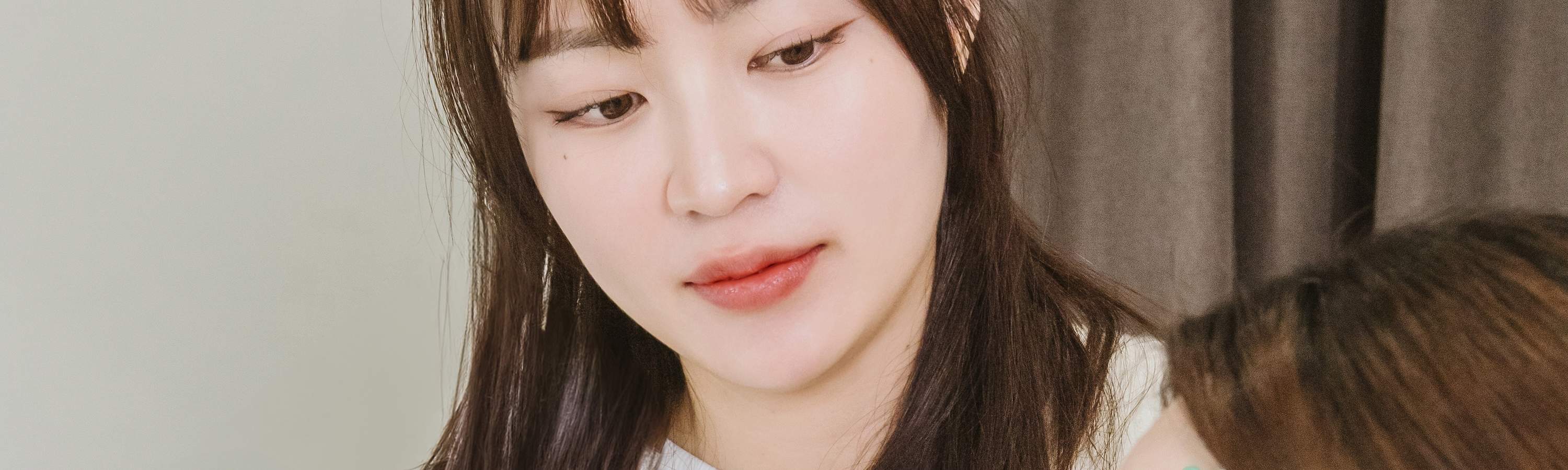 Tìm Màu Sắc Thật Của Bạn: Chụp Ảnh Màu Sắc Cá Nhân & Tạo Dáng