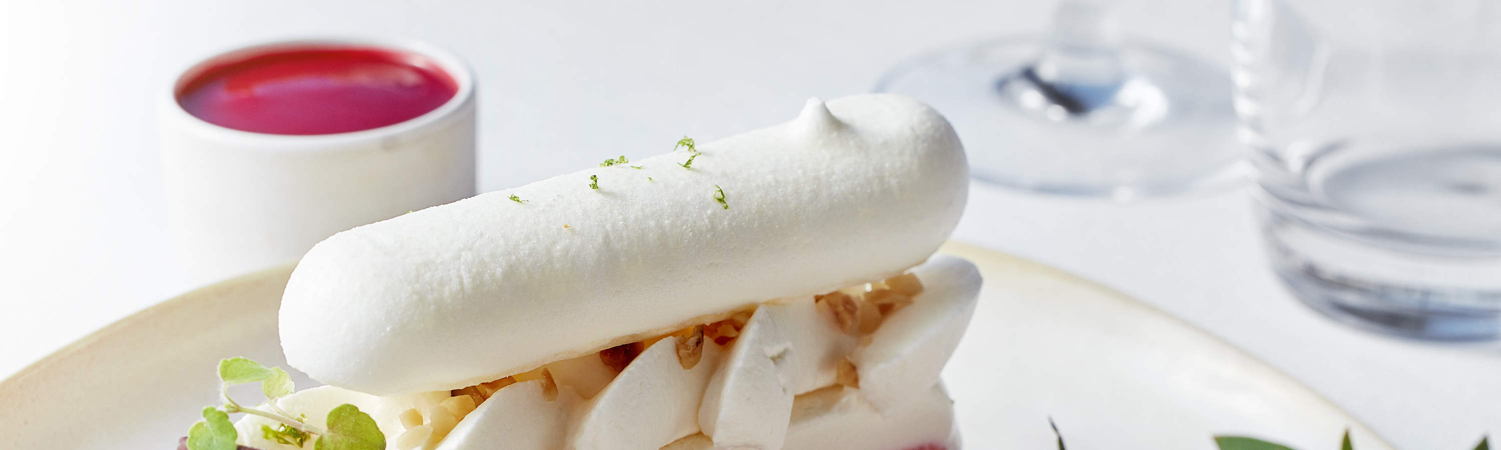 Du thuyền ăn trưa và ăn tối Bateaux Parisiens