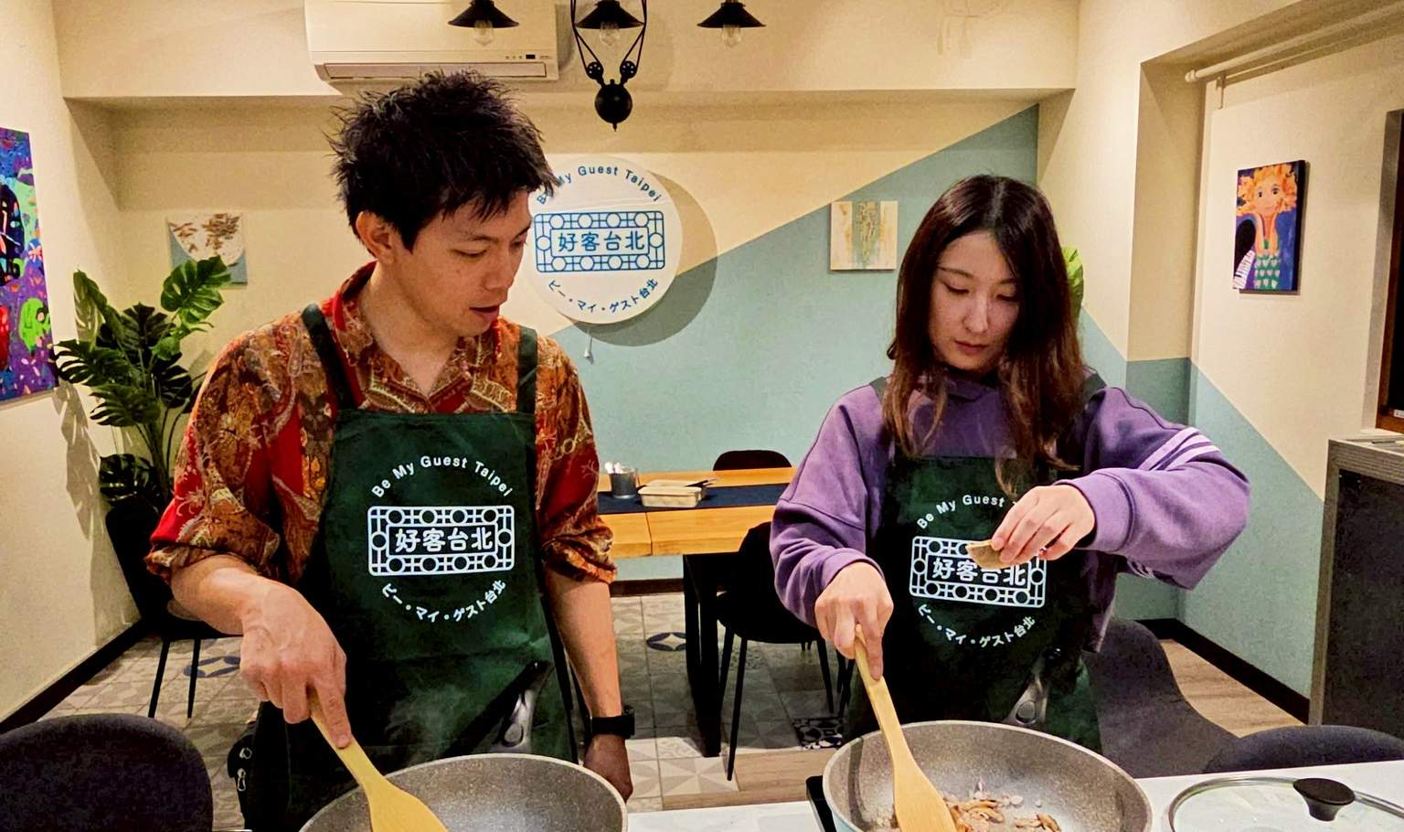 Clase de cocina de fideos de ternera, Lu Rou Fan, panqueques de cebolleta en Taipéi