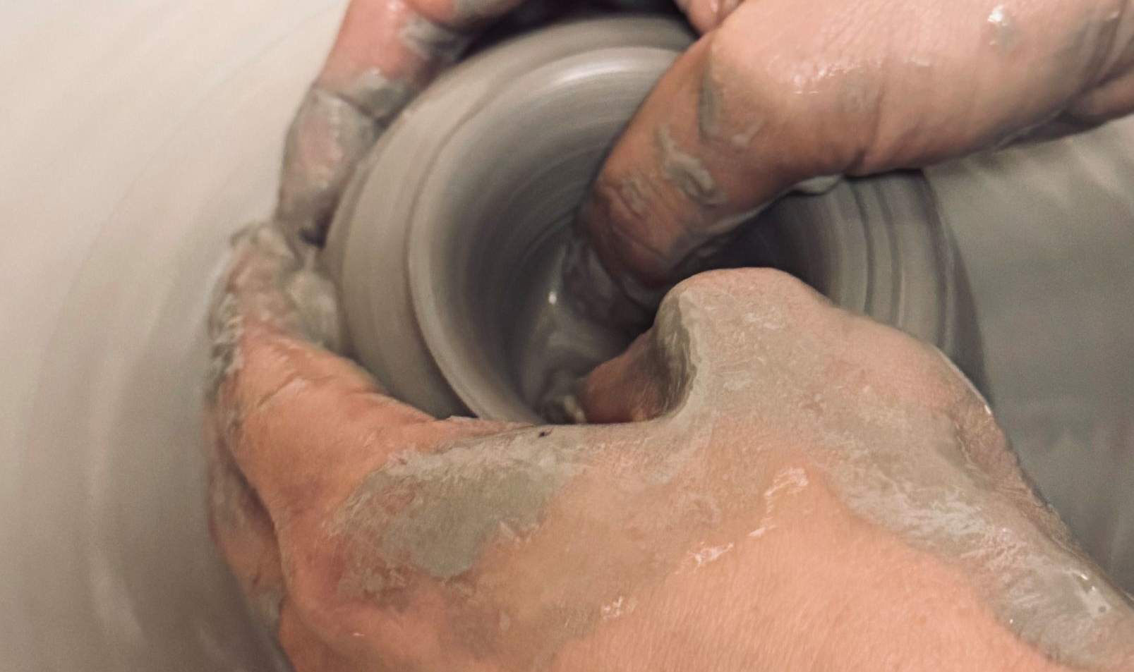 MEMORIES CERAMIC HK - 세라믹 핸드페인팅 유약 워크숍