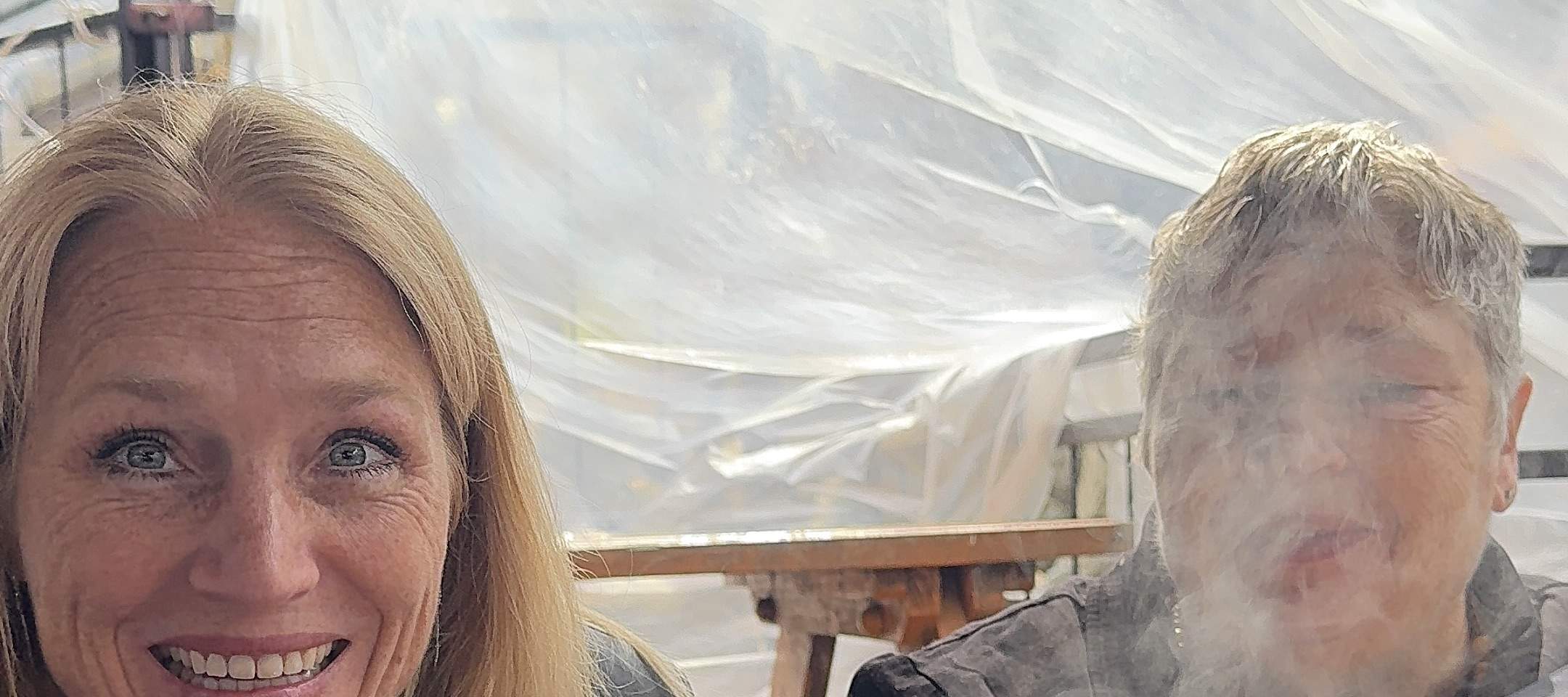 Добро пожаловать в Корею! Сегодня мы собираемся насладиться одним из самых любимых корейских блюд — корейским барбекю, прямо здесь, в Пусане.