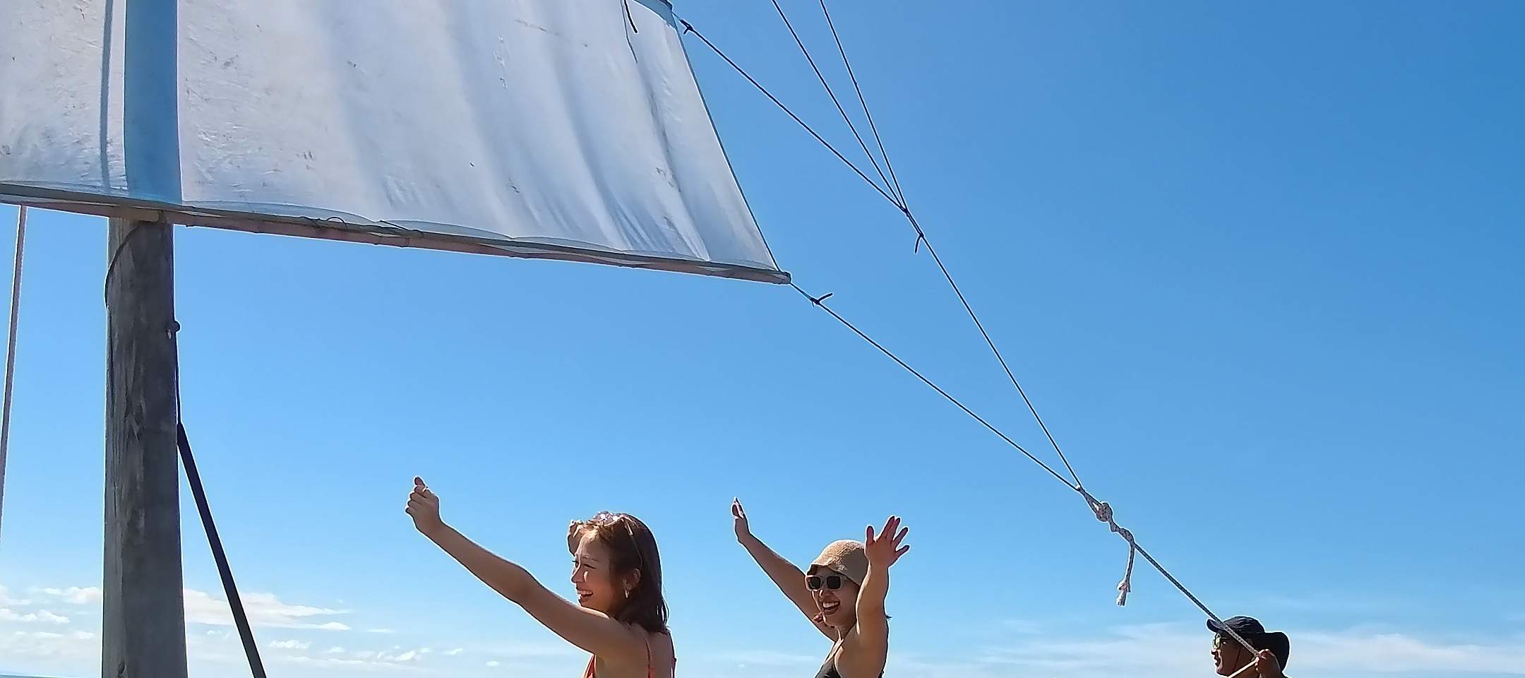 Высокая вероятность встретить диких морских черепах и красочные кораллы, даже начинающие могут спокойно наслаждаться сноркелингом.