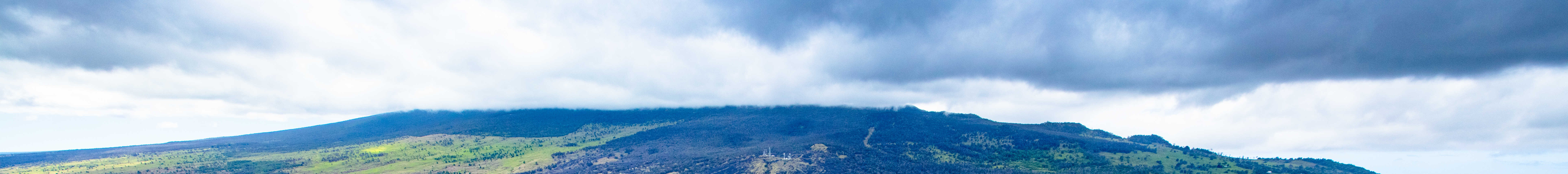 コハラコースト 火山と滝を巡る90分ヘリコプターツアー - ドアあり／なし