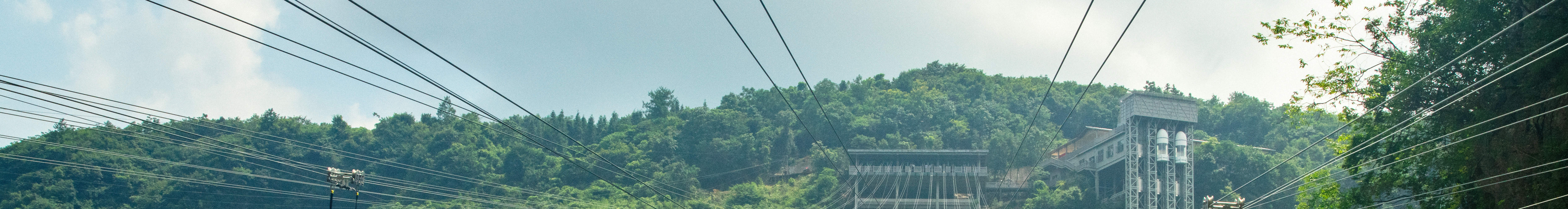 Wulingyuan & Grand Canyon Glasbrücke – Tagescharter (inklusive Abholung vom Flughafen/Bahnhof)