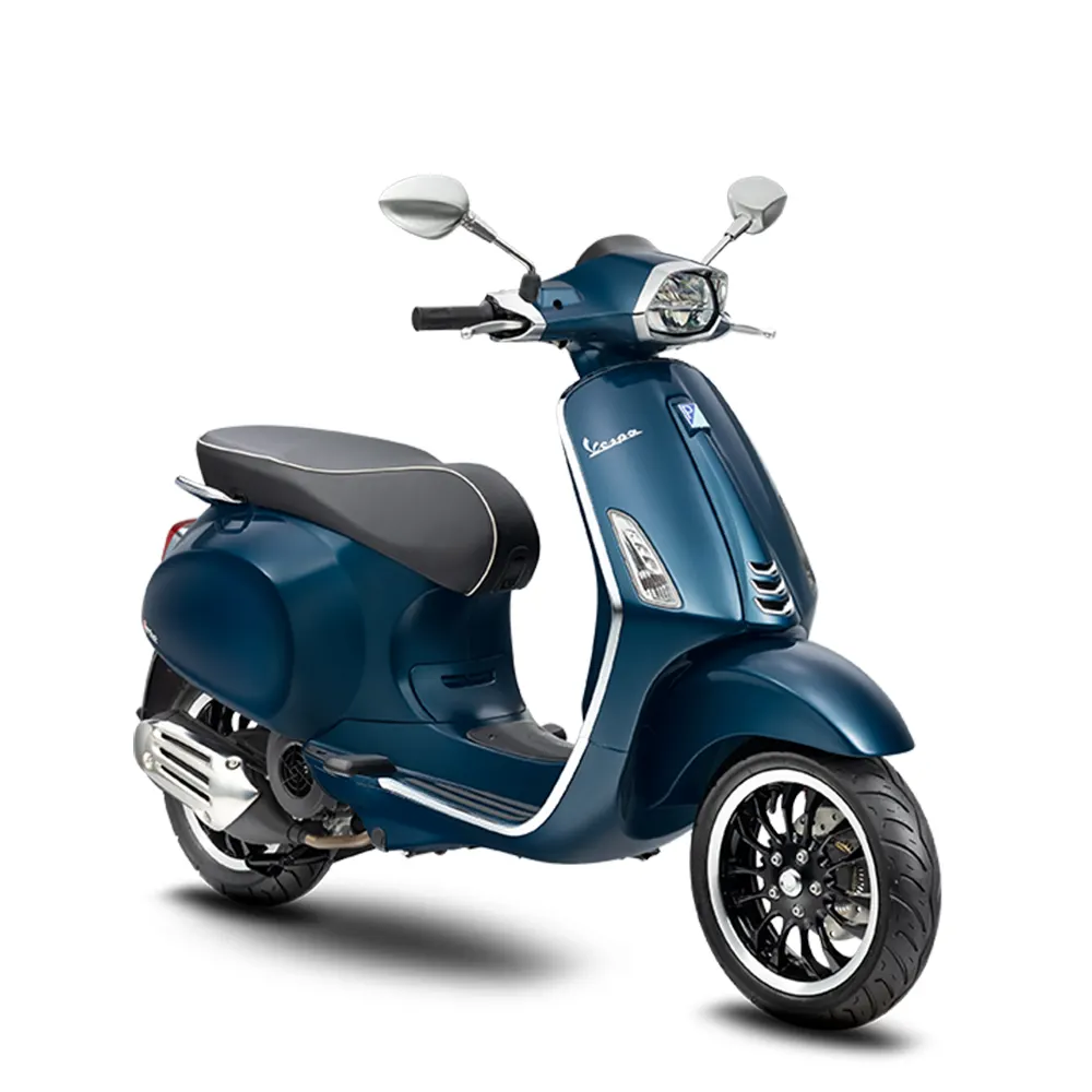 巴厘岛 vespa 摩托车出租