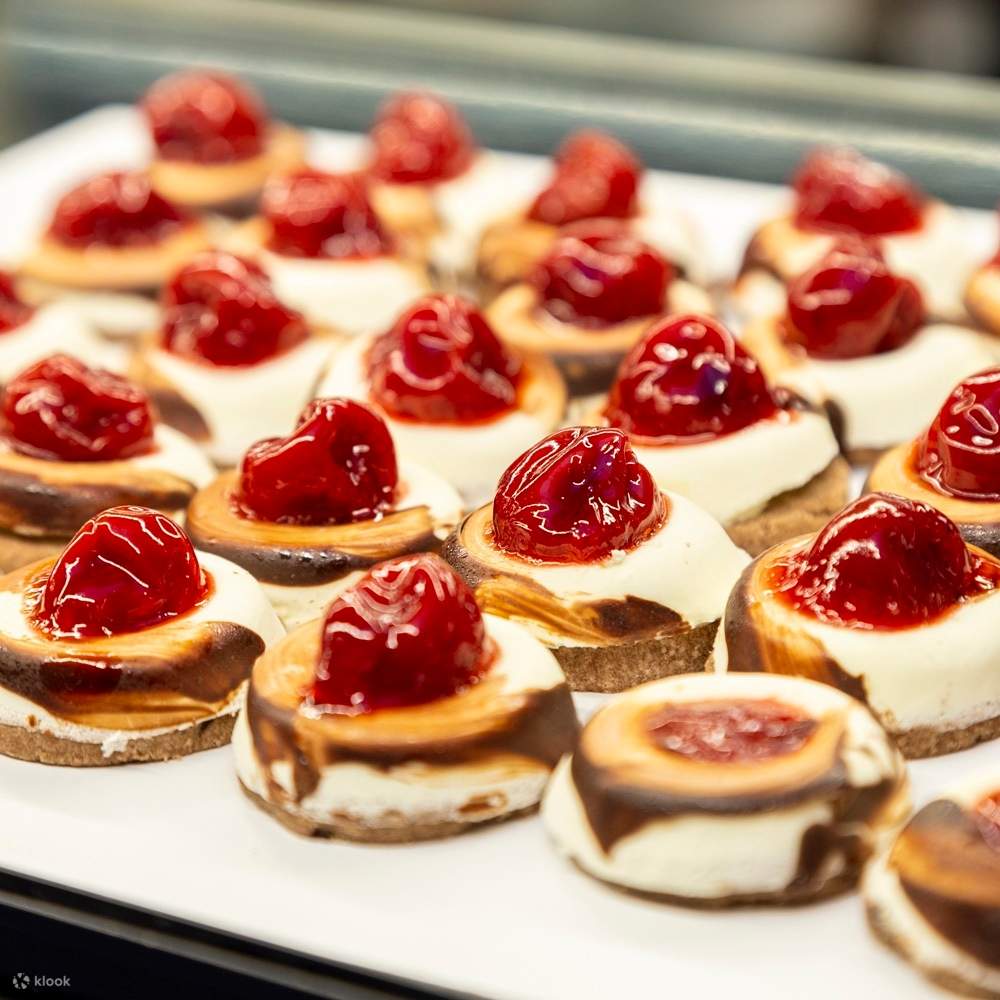 百汇,自助餐,buffet,吃到饱,海鲜,生鱼片,聚餐,甜点,蛋糕,美食