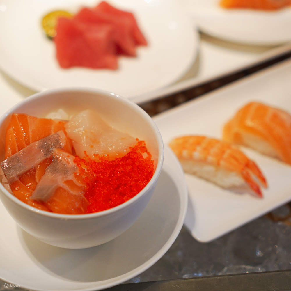 JR East Hotel Metropolitan Taipei, Brilliant