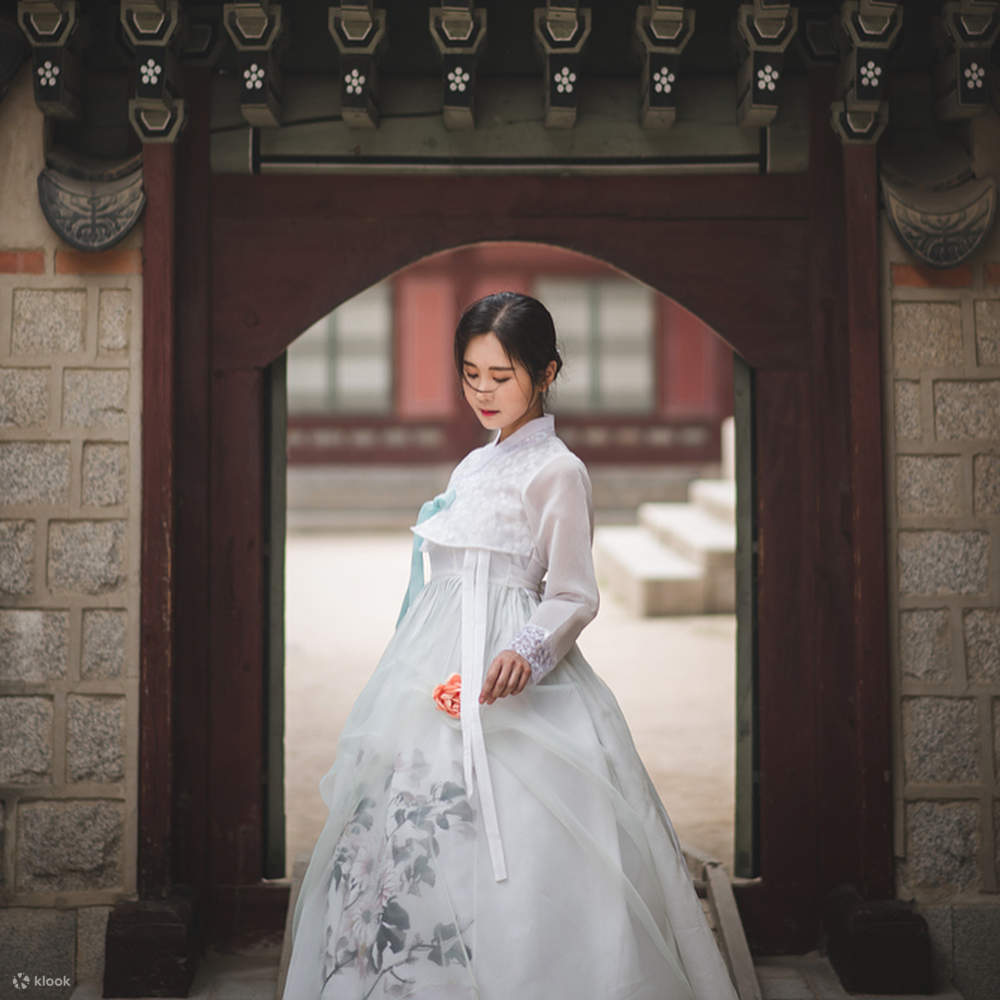 Hanbok Istimewa