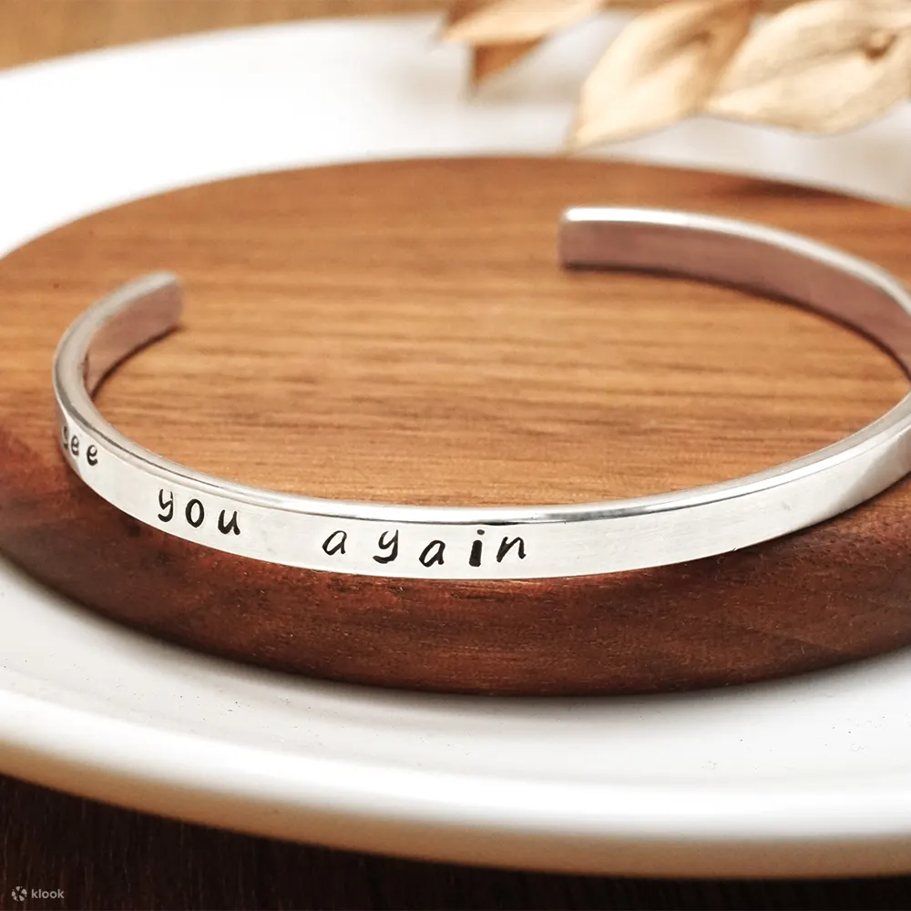 Minimalist bracelet-narrow version