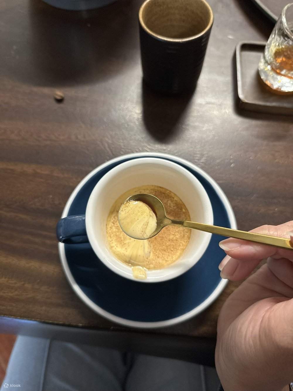 Clase de Elaboración de Café en Hanói, Taller de Café en Hanói, Café con Huevo, Café Marrón, Café de Coco, Café con Sal, Cosas Que Hacer En Hanói, Tours y Actividades, Experiencia Práctica Local, Cata de Café