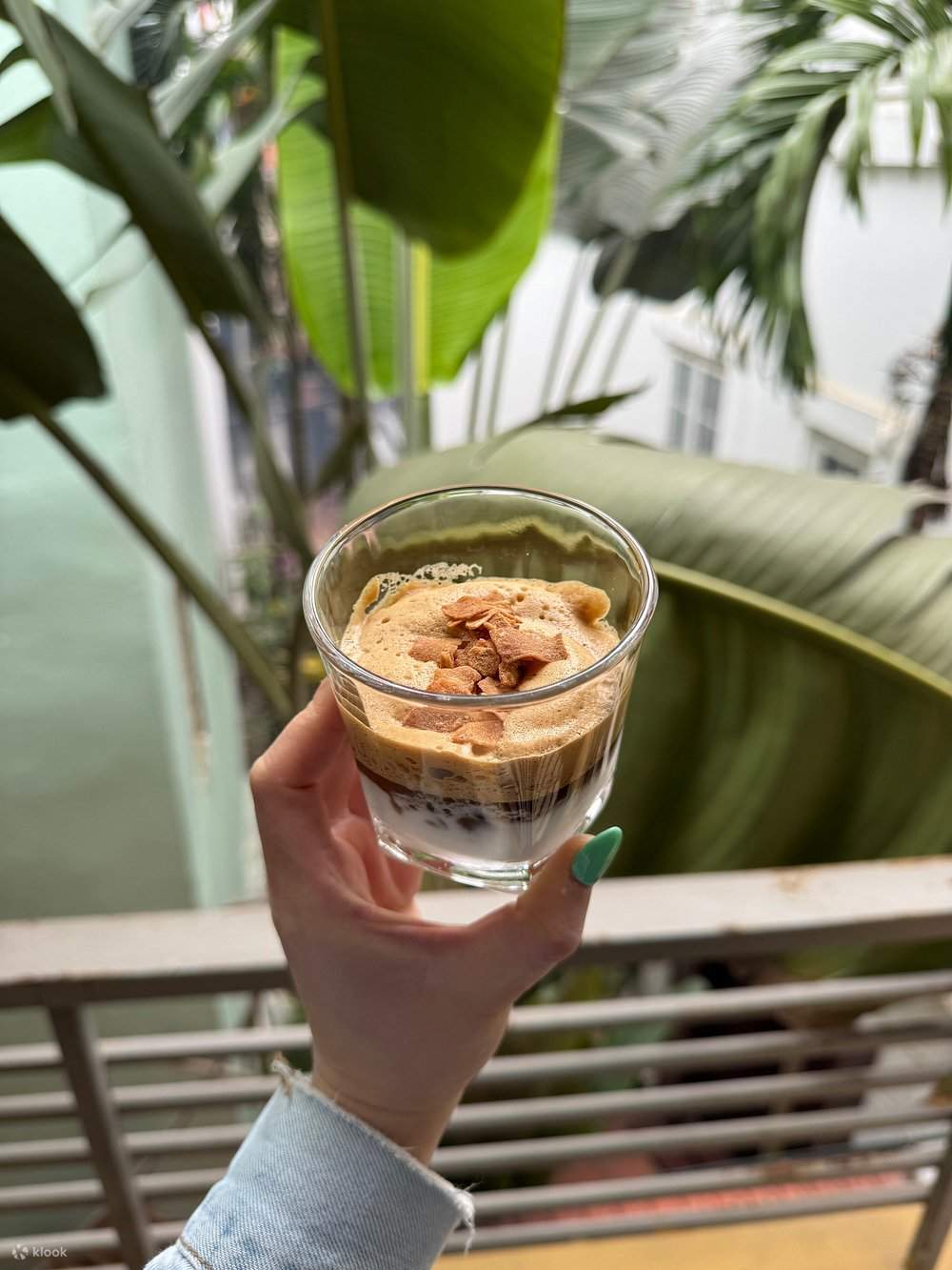 ハノイコーヒーメイキングクラス、ハノイコーヒーワークショップ、エッグコーヒー、ブラウンコーヒー、ココナッツコーヒー、ソルトコーヒー、ハノイですること、ツアー＆アクティビティ、地元の実践体験、コーヒーテイスティング