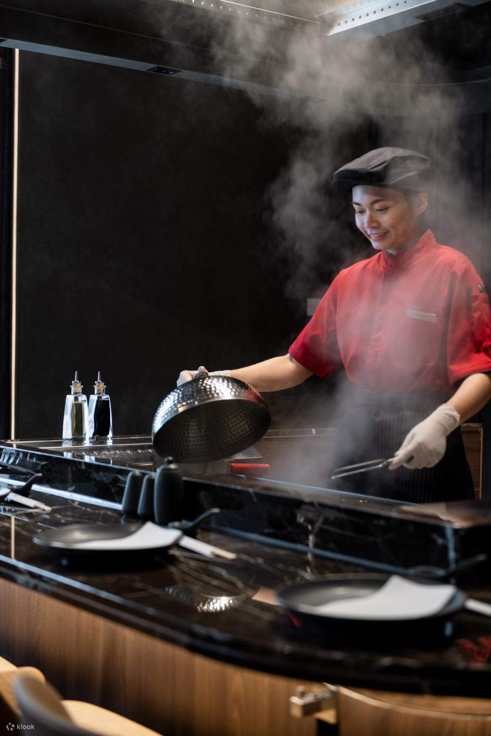 Chisana Nami Japanese Dining ที่โรงแรมเอราวัณ กรุงเทพฯ