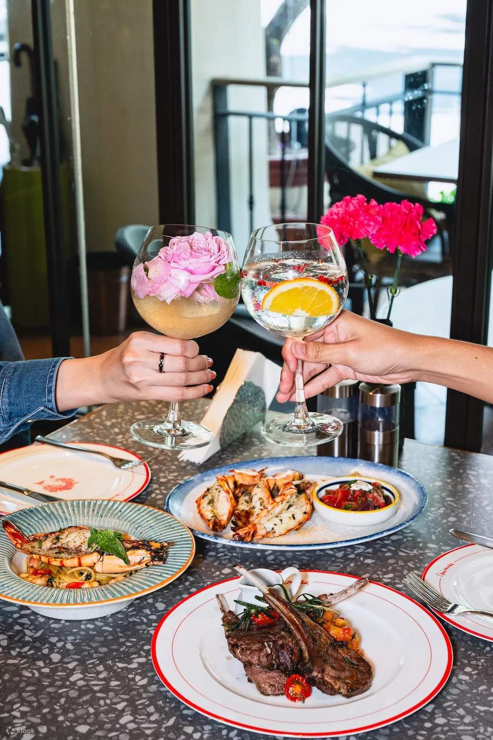 ミモザ イタリアン メディテラニアン レストラン (Mimosa Italian Mediterranean Restaurant)