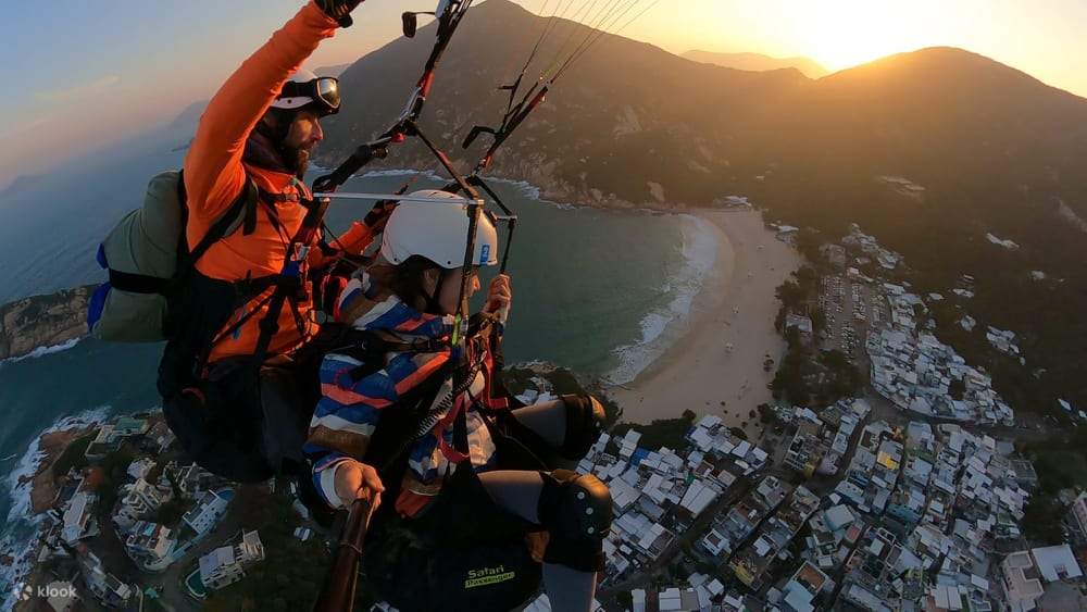 Getting ready to land on Shek-O beach.