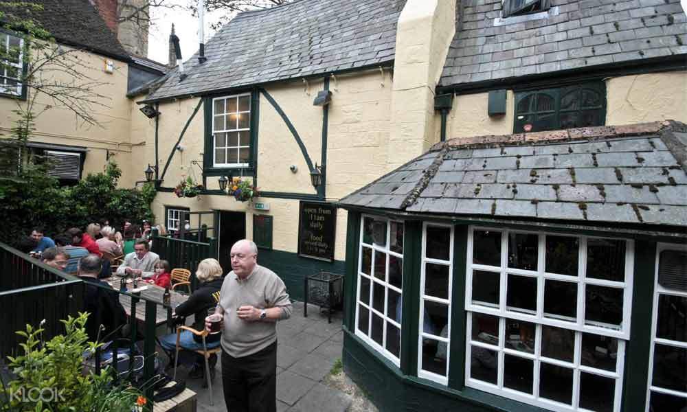 Oxford Pub Tour