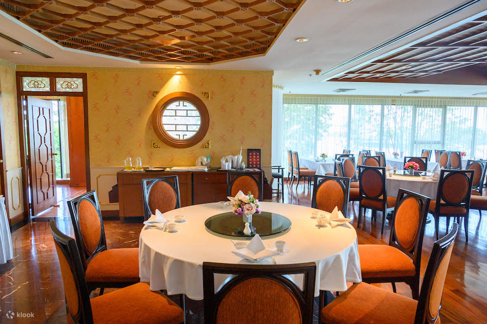 Dim Sum Buffet at The Emperor Montien Riverside Hotel