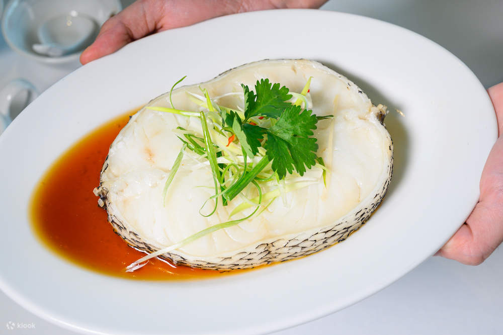 Dim Sum Buffet at The Emperor Montien Riverside Hotel