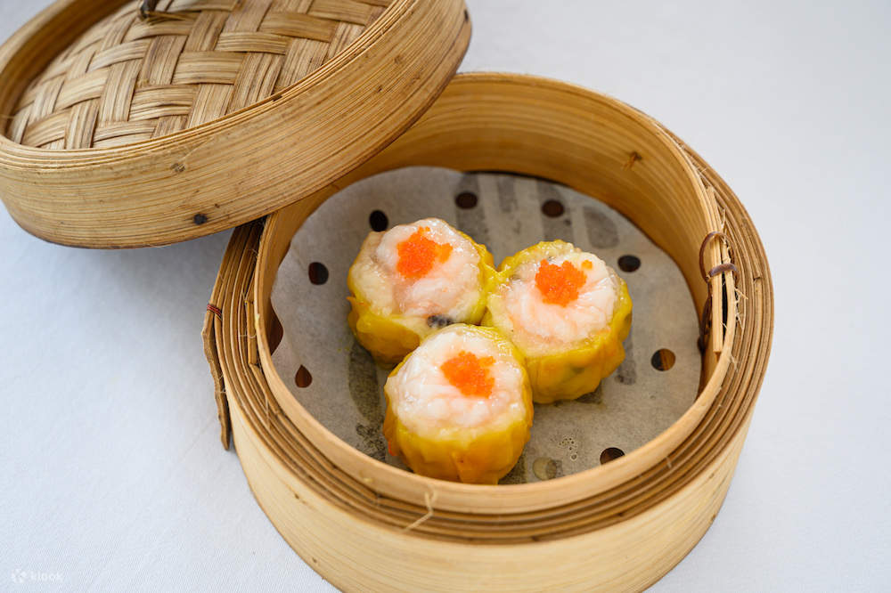 Dim Sum Buffet at The Emperor Montien Riverside Hotel