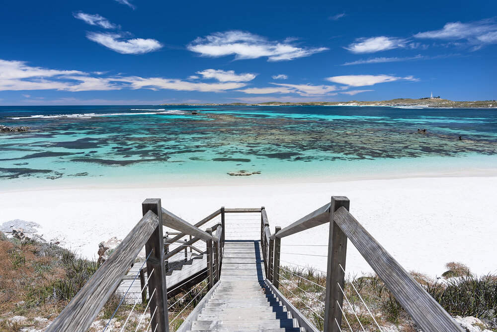6d5n-pink-lake-natures-window-pinnacles-rottnest-island-tour