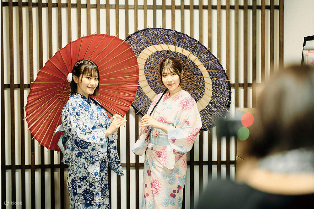 Expérience Kimono et Wahuku à Kumamoto Suizenji