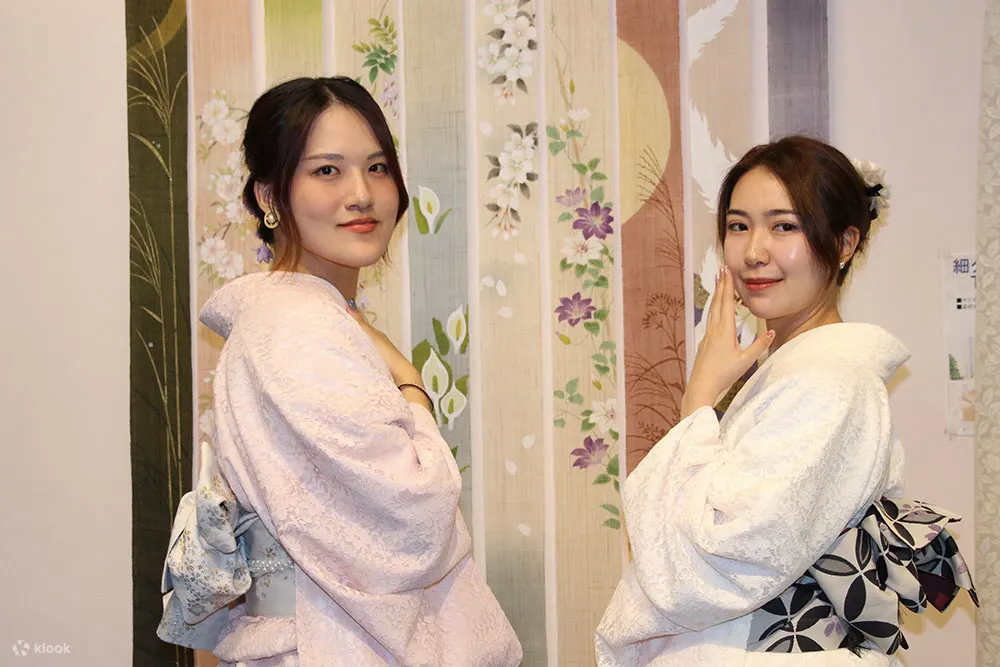 熊本城及城彩园和服及浴衣体验