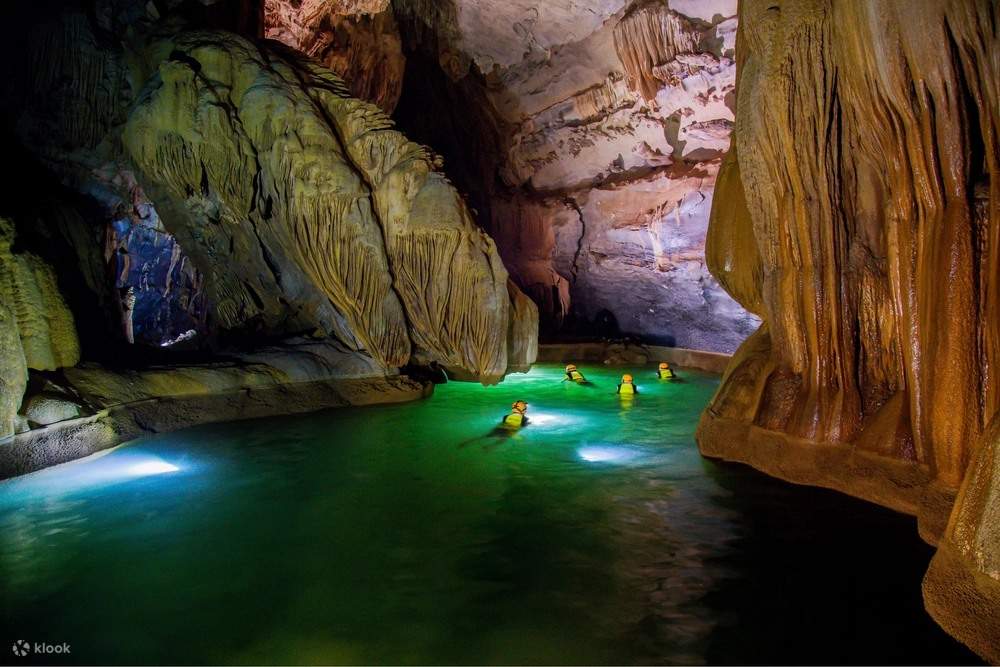 Circuit Camping et Trekking 3J/2N : Exploration du système de grottes ...