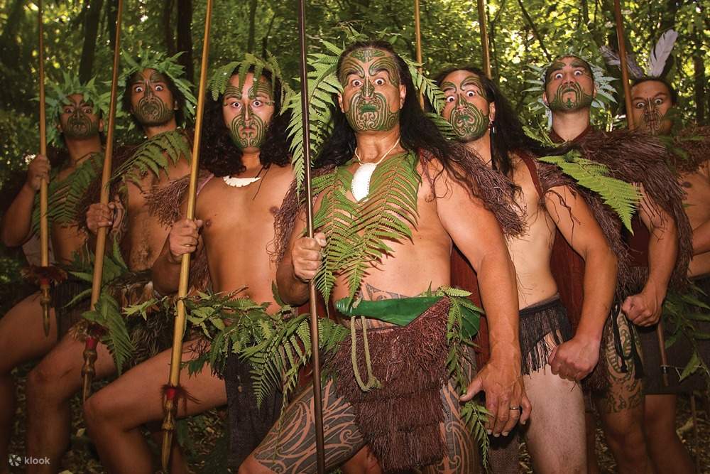 Überliefertes Wissen und kulturelle Bindungen