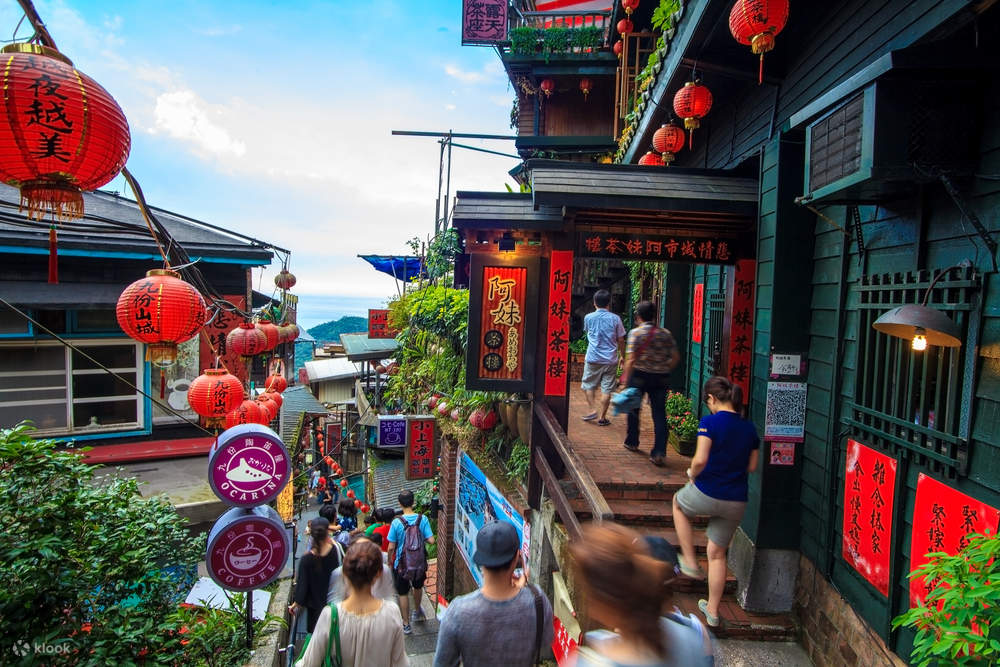 Keelung Shore Excursion Yehliu, Jiufen Old Street & Pingxi Sky Lantern