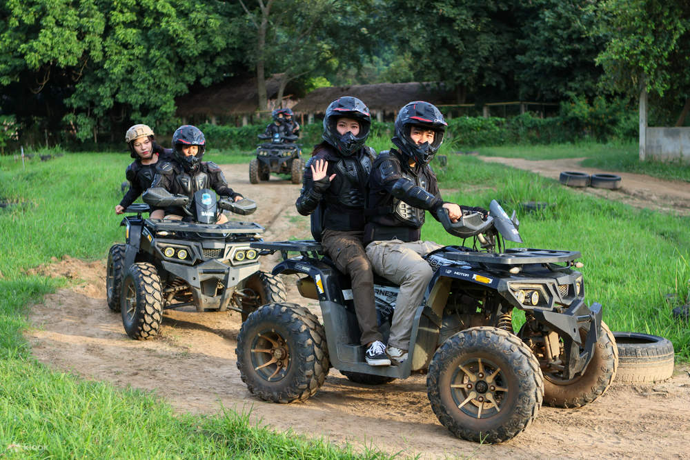 Mud, speed, and the best company that's how we roll!