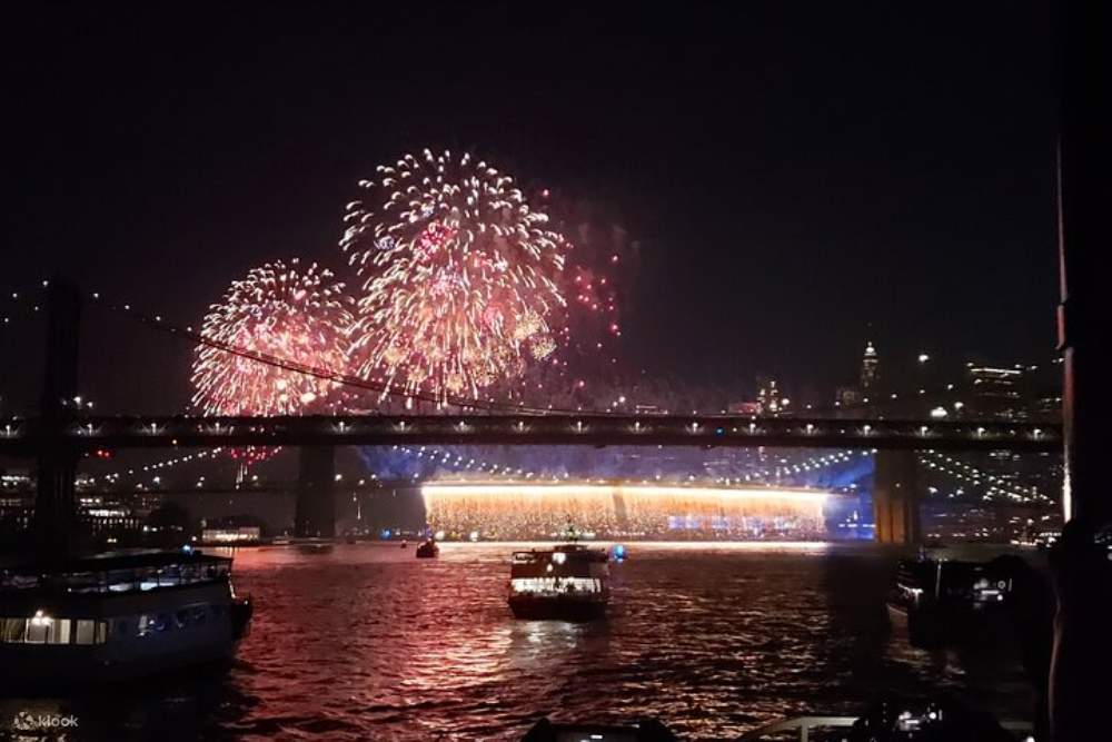 Liberty Skies Nyc Fireworks Cruise From Brooklyn Klook