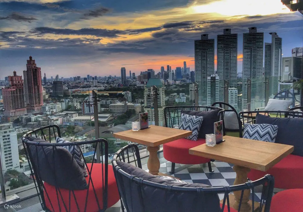 Mojjo 屋顶酒廊及酒吧 Skyview 酒店