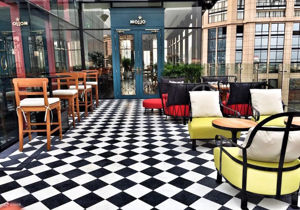 Mojjo 屋顶酒廊及酒吧 Skyview 酒店