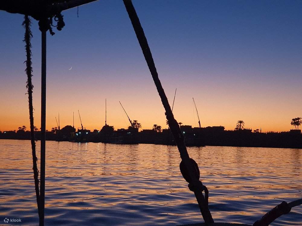 Private Sunset Felucca Ride di Sungai Nil di Luxor