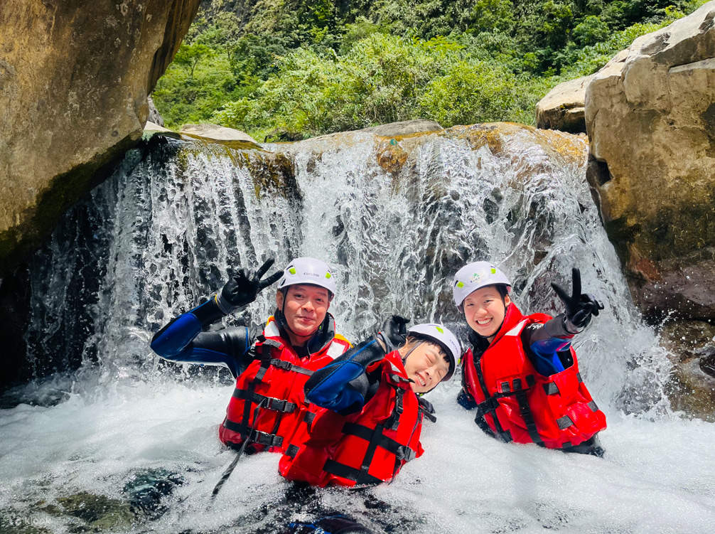 River tracing experience