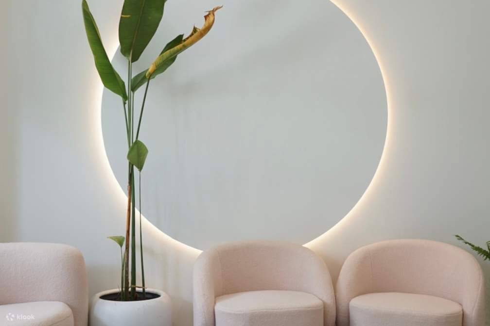 쿠알라룸푸르 포즈 헤드 스파에서 편안한 헤드 스파를 경험해보세요.