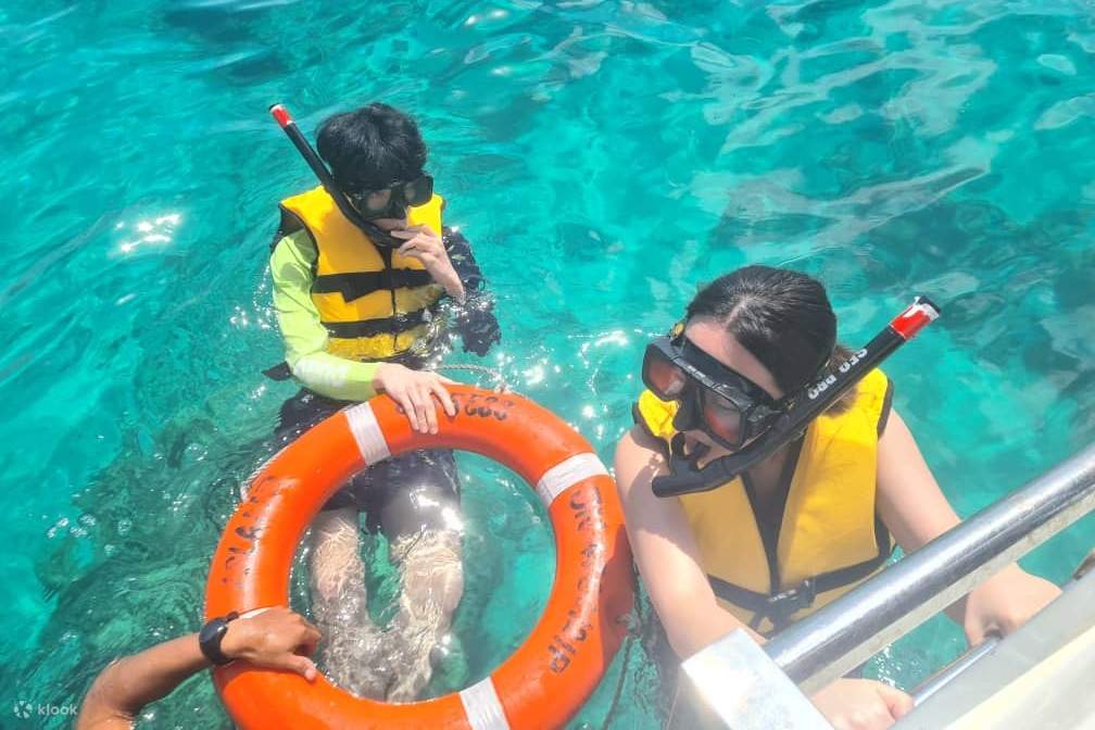 Mengalum Island Tagestour mit Massage-Erlebnis