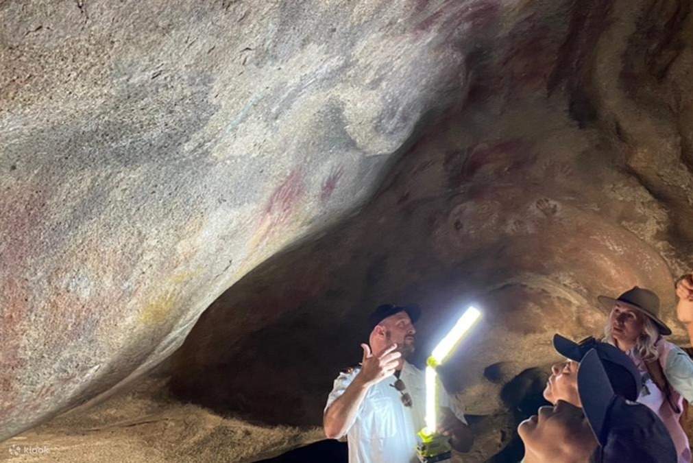 Wave Rock, York, Wildflowers & Aboriginal Culture Day Trip from Perth ...