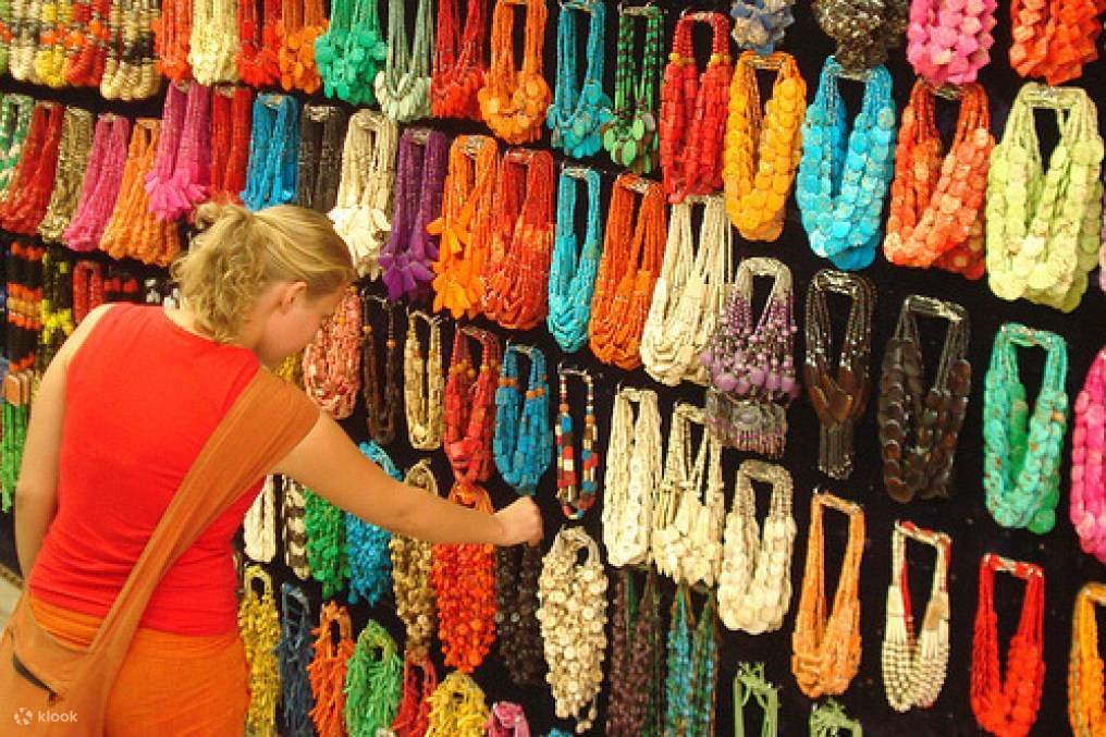 Up to 30% Off | Agra Private Shopping Tour - Klook India