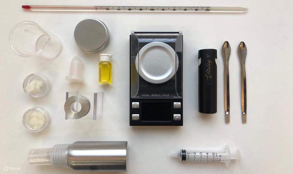 Hong Kong LCM Leather Lipstick DIY Experience Klook