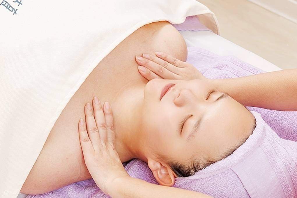 New Taipei: 卉妍植-Hui beaute spa Hautpflegezentrum