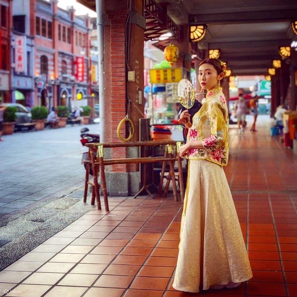The Grand Hotel | Cheongsam. Pengalaman pakaian khusus